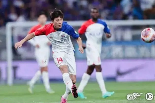 申花主力替补实力悬殊