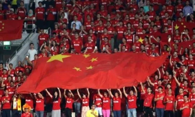 7月起中国足协新规：捂嘴染红限时离场