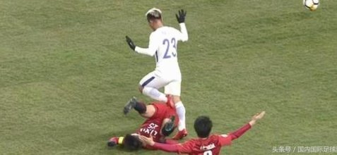 首开记录，斯坦丘迎球劲射破门！英博1-0申花