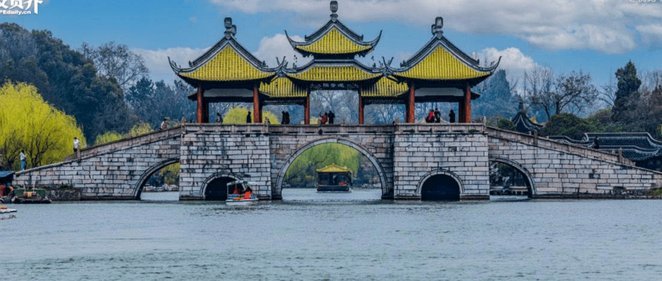 南通1-1扬州崔钧贤自摆乌龙程鑫破门