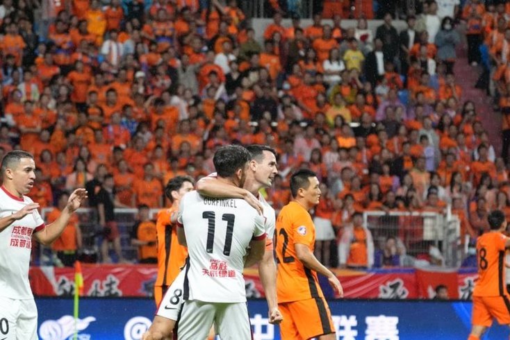 玉昆vs蓉城首发：奥斯卡PK费利佩，布尼亚明、韦世豪首发
