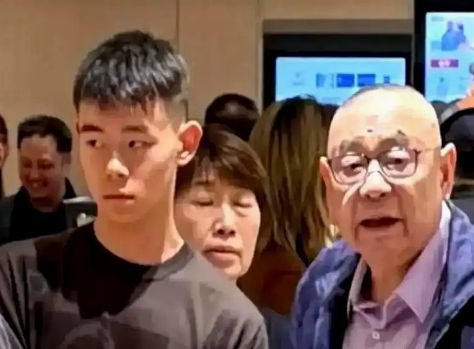刘建业下课：向余望成殇